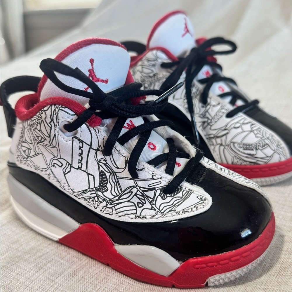 Jordan Dub Zero TD "Doodle/Scribble" - Size 6C